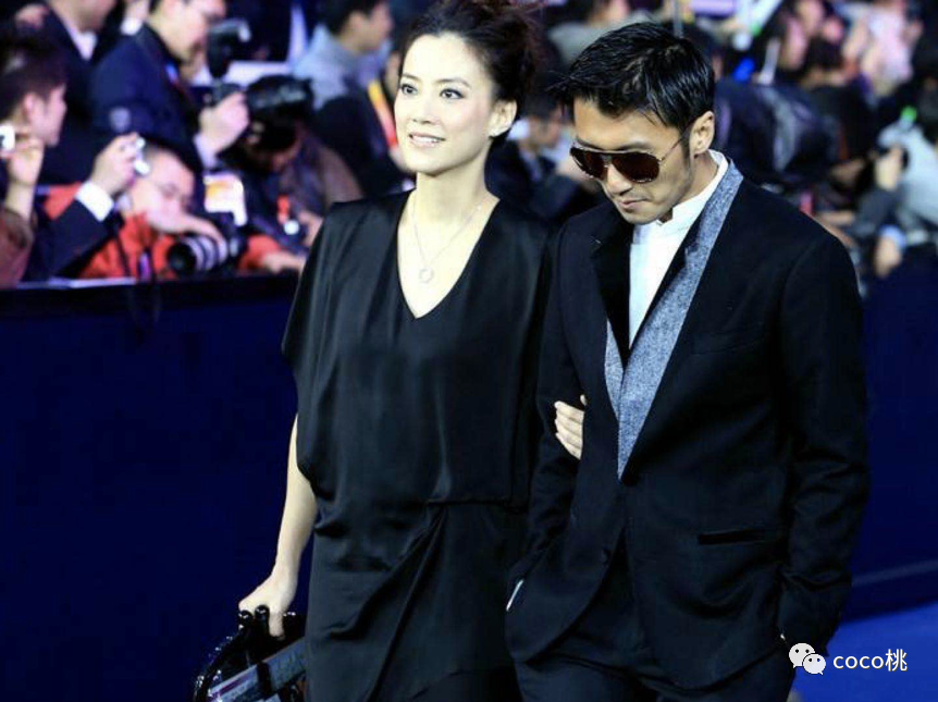 霍汶希|娱乐圈铁血经纪人：捧红Twins谢霆锋，她叱咤风云时别人还玩泥巴呢