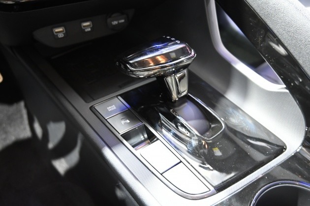 伊兰特|全新伊兰特亮相北京车展 预售10.98万元起