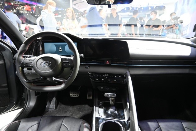 伊兰特|全新伊兰特亮相北京车展 预售10.98万元起