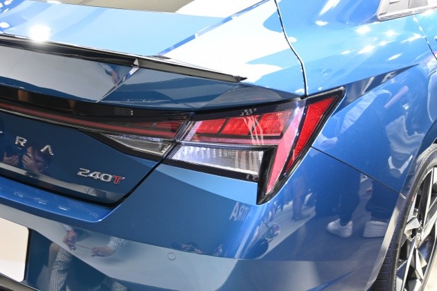 伊兰特|全新伊兰特亮相北京车展 预售10.98万元起