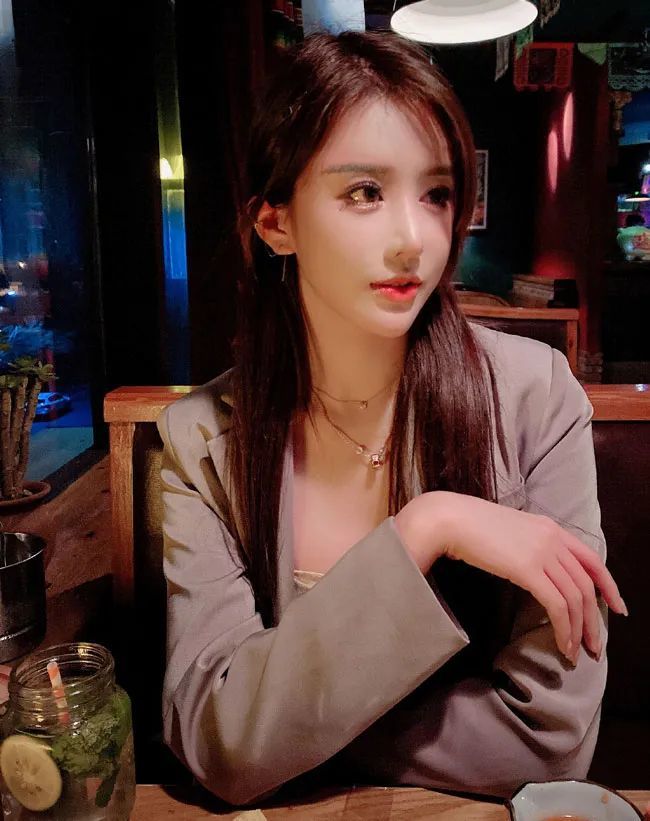 斗鱼思凯"秀秀呢"被封禁,和前公会官司,或将面临700万赔偿_腾讯新闻