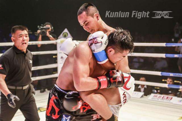 播求大弟子苏波邦在中国最惊险一战开场被中国小将重击读秒