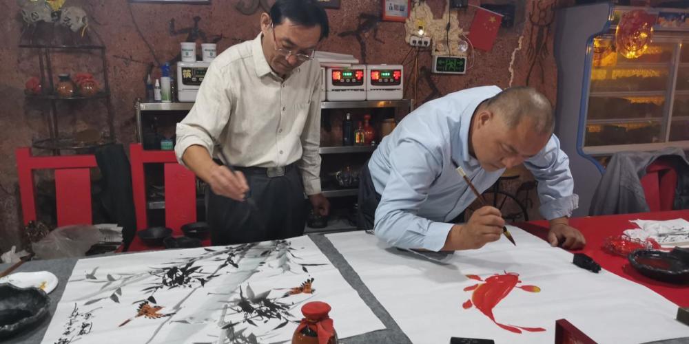 洞穴|洞穴，四季如歌