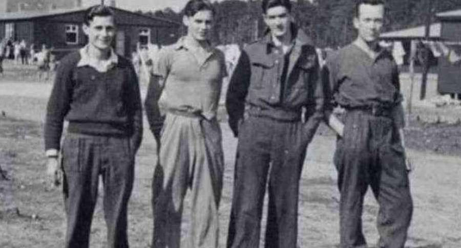 肖申克的救赎|最悲壮的越狱，挖了一年的隧道，越狱时，伸出脑袋才知道短了三米