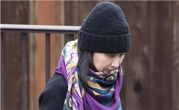 孟晚舟的坎坷情史:2段婚姻4个孩子,前夫身份成谜,现任更不简单