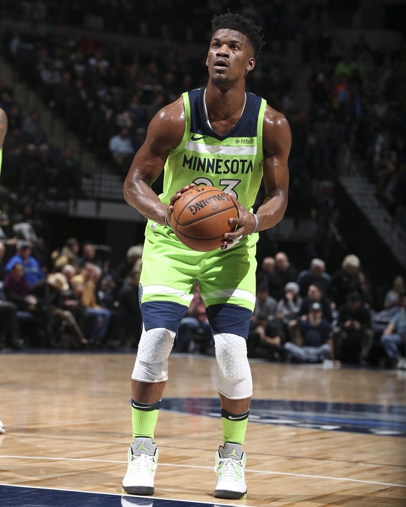 硬汉巴特勒森林狼时期球鞋上脚赏析!