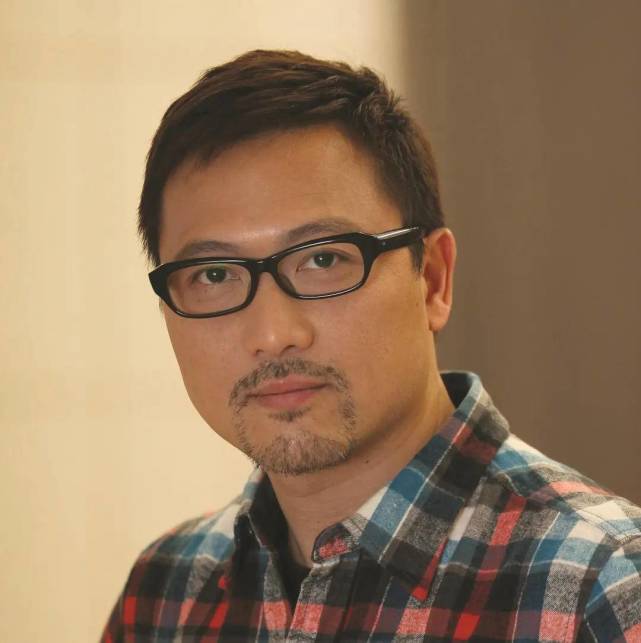 相信无论是对于苏玉华,还是潘灿良来说这段婚姻都来之不易.