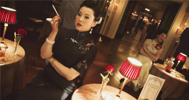 林桂生出生之后就被父母当成了掌上明珠,她生得非常的漂亮,人也很有