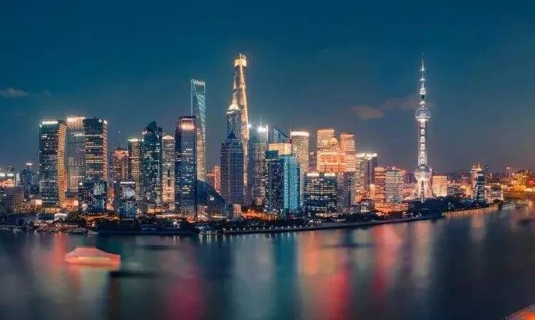 上海国际金融中心用了五年时间升到第三名