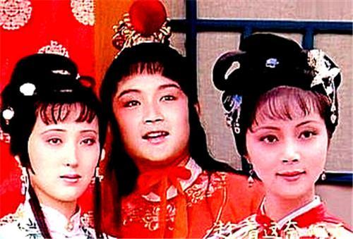 林黛玉|原来林黛玉进贾府的时候只有七岁，懂事得真叫人心疼！