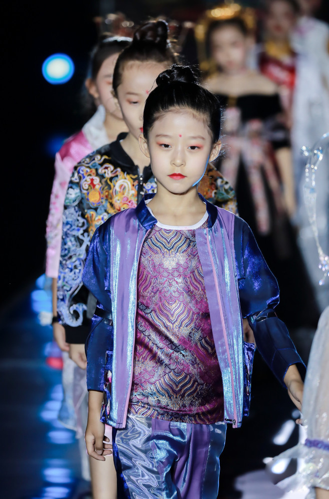 梦回唐潮|古阿新“梦回唐潮” 挺进西安环球少儿模特大赛