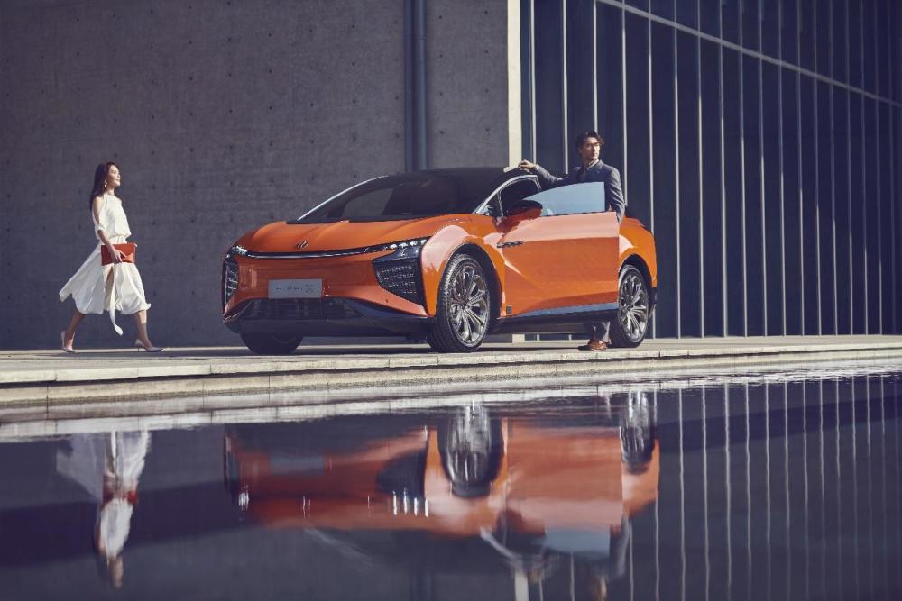 高合hiphi x|车灯就能有这么多黑科技，北京车展上的智能汽车你提前了解下？