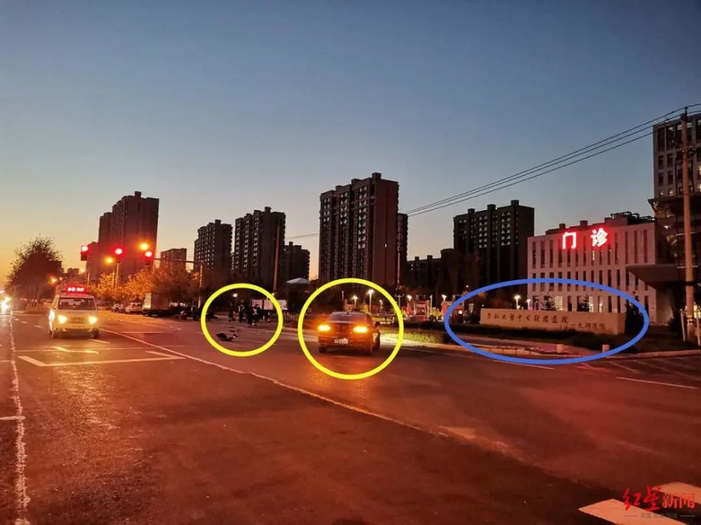 车祸|医院门口求救要求打120 媒体：机械执行规定 心中缺救死扶伤的弦