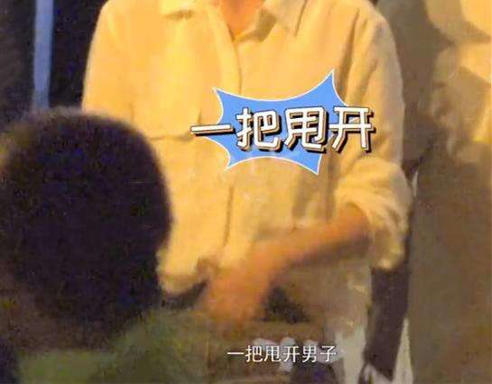 佟丽娅|痛快回应牵手事件的佟丽娅，不管离没离婚，都活成了大女主