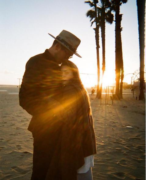 高以翔|高以翔女友首怼键盘侠，霸气回应一报还一报，曾多次被指责蹭热度