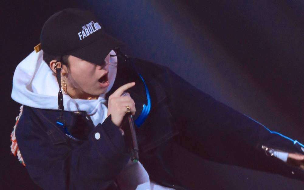 pgone|PGONE发布新歌MV，黄旭在其中露脸，大量水军刷好评是想复出？