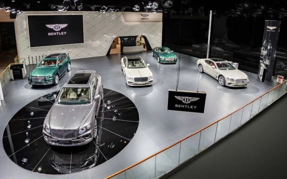 宾利汽车第一次携全新产品阵容亮相北京车展