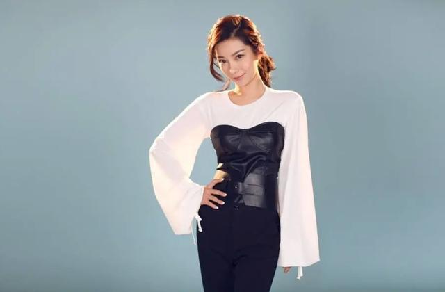 何超莲|敌人的敌人就是朋友？何超莲与窦骁约会，邀请何猷君前女友一起玩