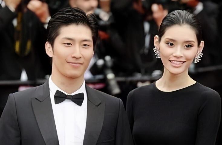 何超莲|敌人的敌人就是朋友？何超莲与窦骁约会，邀请何猷君前女友一起玩