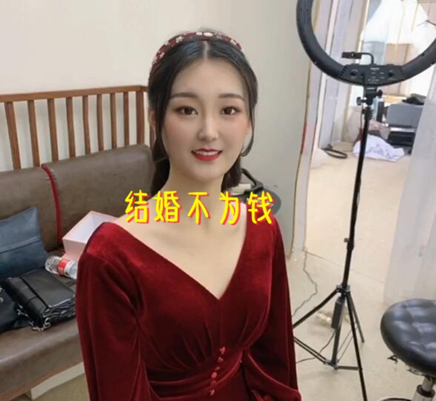 朱之文|朱之文儿媳妇结婚后涨粉近40万！嫁给朱小伟，是为了当网红？