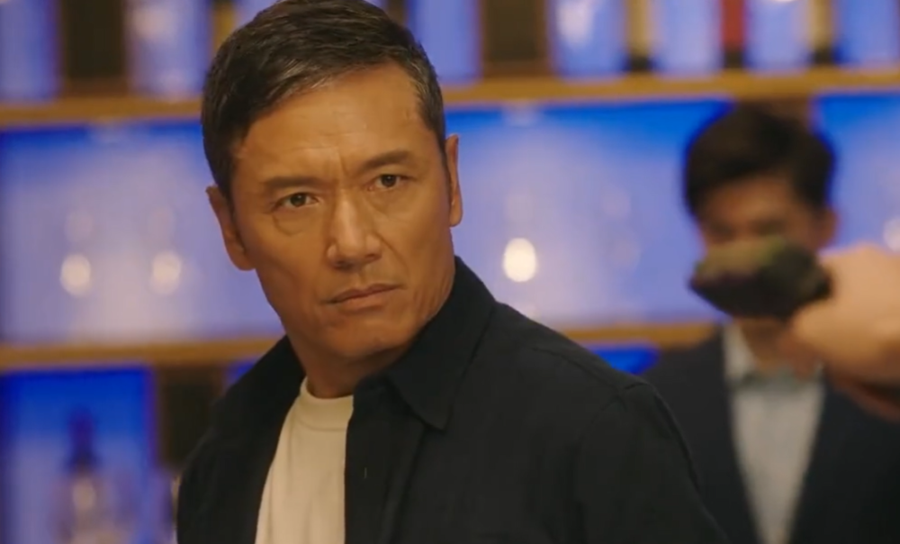 在新戏中,苗侨伟的容貌,有了较大的变化.