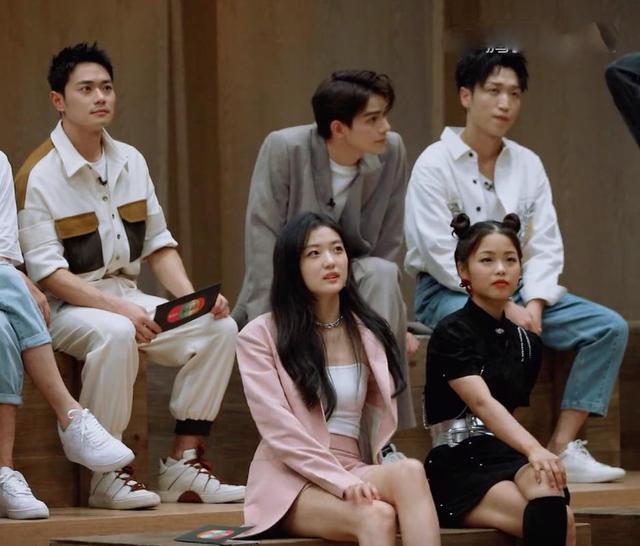 童星|曹骏《演员2》垫底算啥？很多童星都长残过气，有人秃头有人发胖