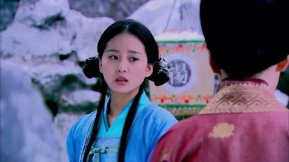 金晨|她终于傍上条粗腿了