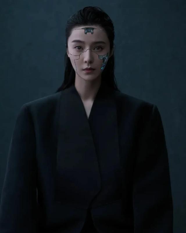 范冰冰|范冰冰现身上海时装周，与马苏杜若溪同框，高清怼脸照被赞惊艳