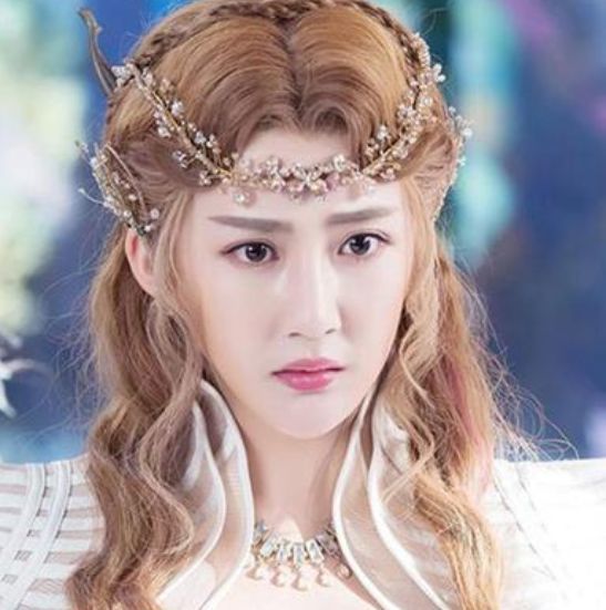 《幻城》的潮涯公主,原来是《白发》中的她,怪我眼拙!