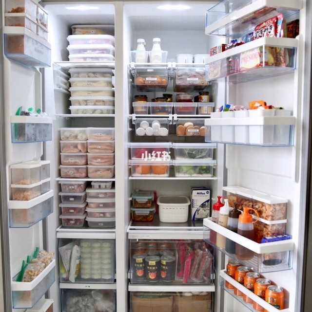 图片来源于网络 冰箱收纳也是很多家庭都会忽略的.