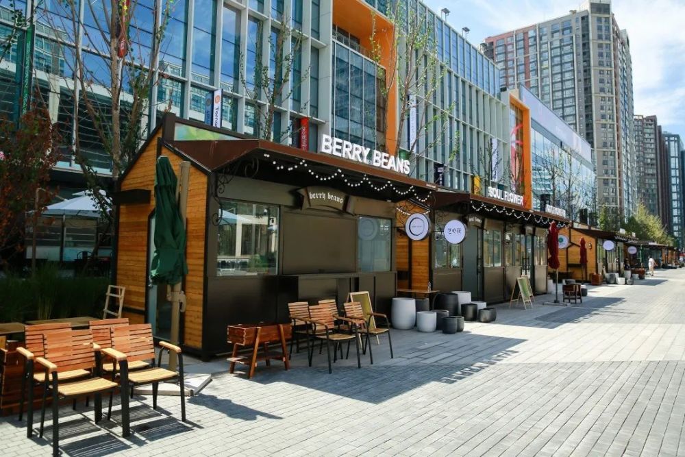 望京小街|十一假期超10万人次打卡！望京小街“腾笼换鸟”焕发新活力