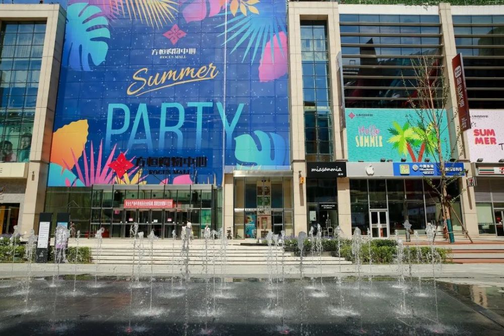 望京小街|十一假期超10万人次打卡！望京小街“腾笼换鸟”焕发新活力