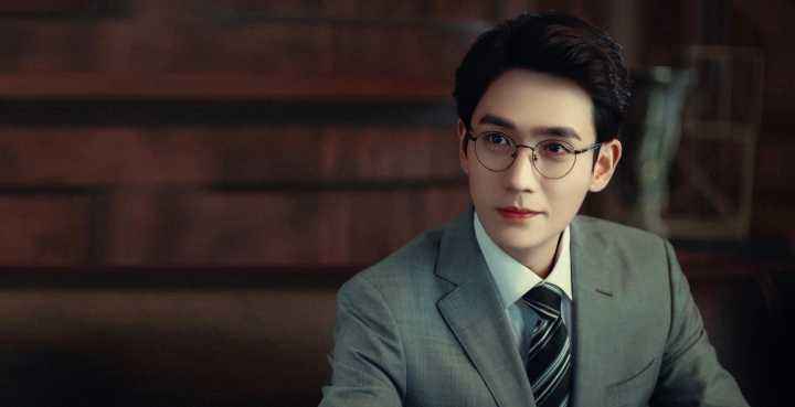 朱一龙|朱一龙声明回应隐婚生子难服众，晒婴儿专用湿巾和爬爬垫，又被锤