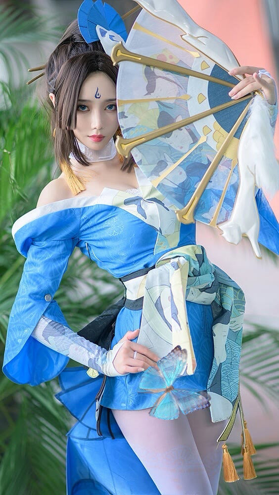 赏析王者荣耀cos不知火舞