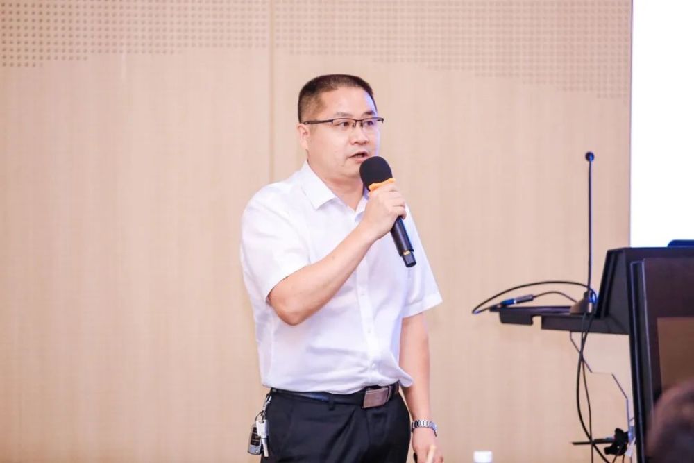 《eos模具整体解决方案分享》eos 大中华区模具行业 客户经理 李健雄