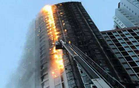 韩国蔚山33层建筑大火高层建筑失火如何自救