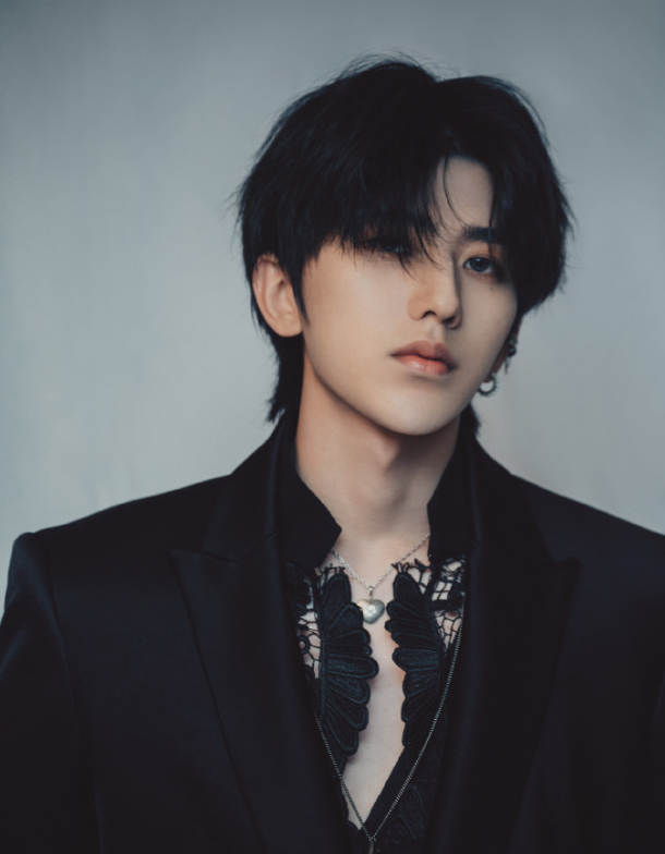 蔡徐坤与jonyj打篮球用行动对待被黑的篮球梗