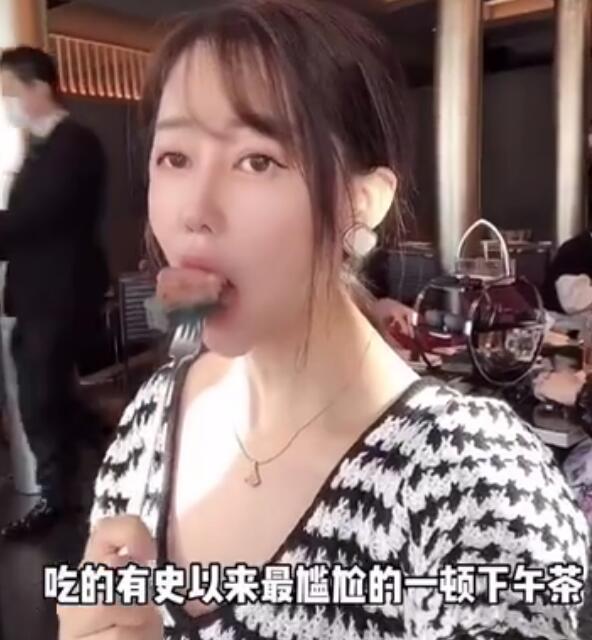 网红|百万粉丝大网红丢人丢到日本去了！自导自演蹭婚礼的闹剧