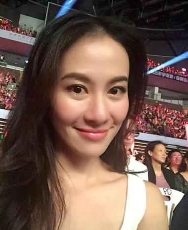 叶璇|40岁叶璇自曝担心王一博，从名校学霸到遭群嘲，她其实活得真实