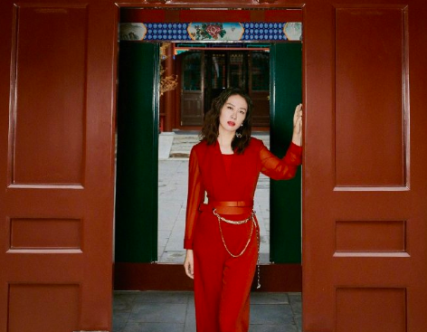 叶璇|40岁叶璇自曝担心王一博，从名校学霸到遭群嘲，她其实活得真实