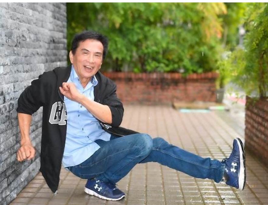 近日,李小飞接受某报刊独家采访,自曝当时为了害怕影迷伤心,瞒了粉丝