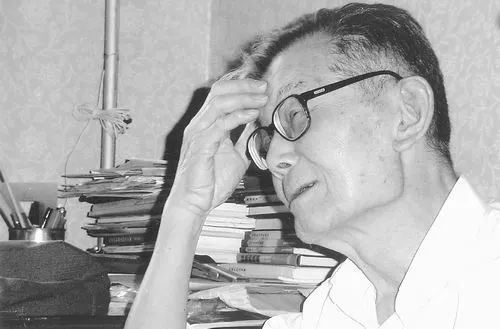 洪朝生|巨星陨落，却举国无声！遗憾今天以这种方式认识您……