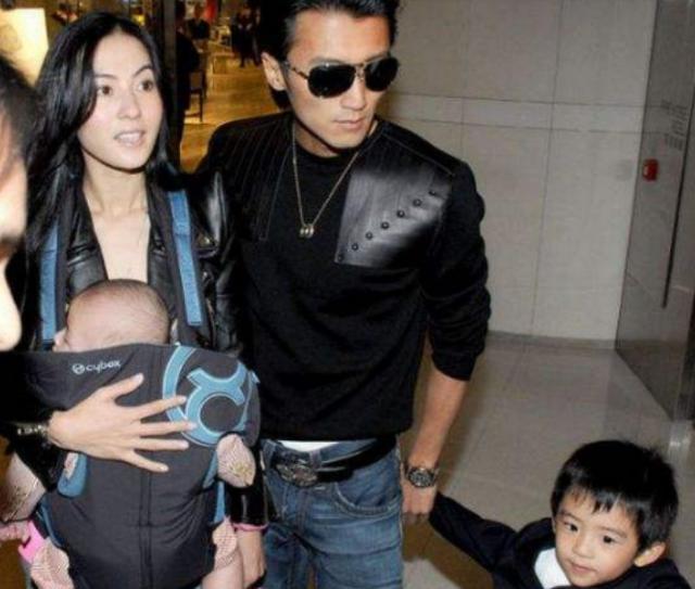 张柏芝|40岁张柏芝晒秋日写真，一颦一笑皆是风情，温润少女感不输当年