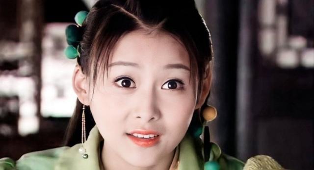 央视|美照变霉照！女明星臭美不成反遭央视人民网点名批评