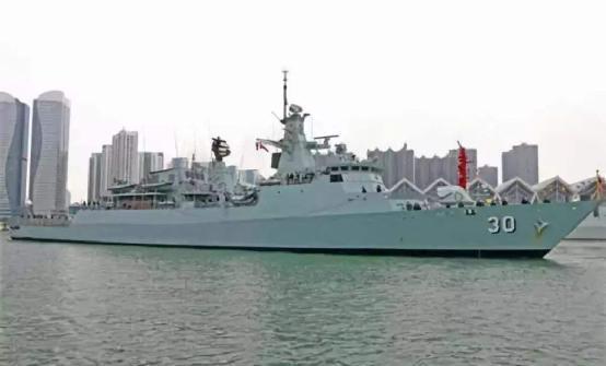 图为莱库级护卫舰