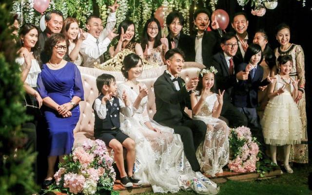 吴尊|吴尊一家四口庆生，带儿女捐善款当作自己的生日礼物，正能量爆棚