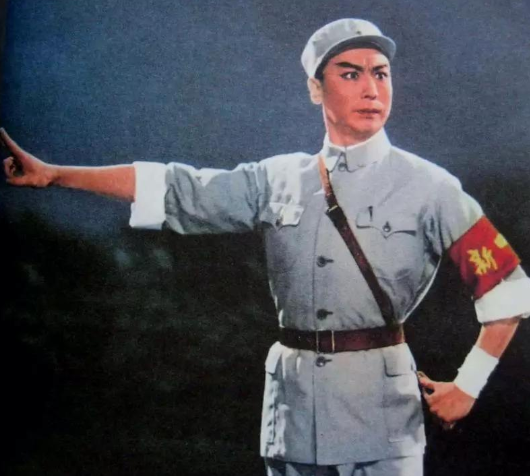 北京|痛心！又一老艺术家突传噩耗，于北京病逝