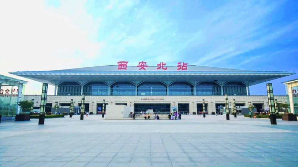 10月11日起西安首次开行至乌鲁木齐敦煌高铁67