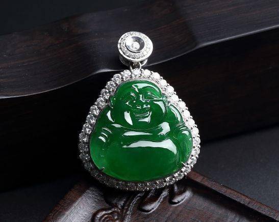 翡翠|翡翠以绿为贵？绿色翡翠价值如何