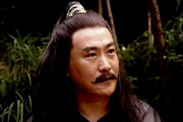 大嵩阳手费彬,托塔手丁勉,仙鹤手陆柏,阴阳手乐厚,铁皮汤英鄂,九曲剑